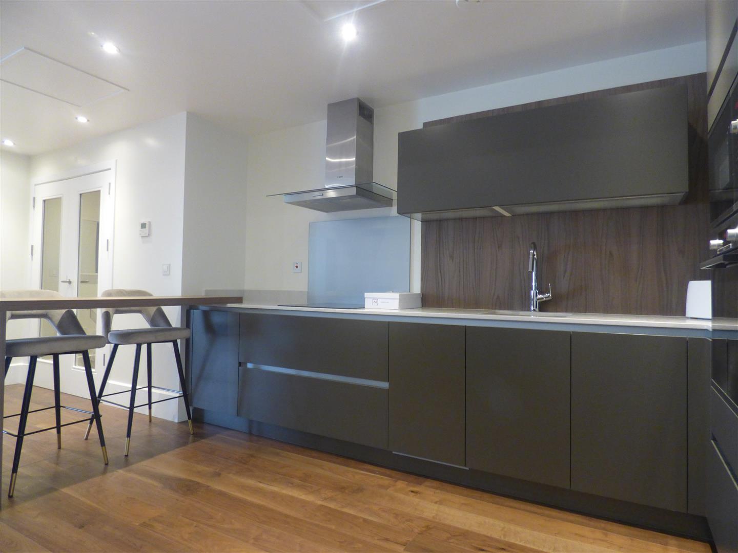 Image of Apartment - 1 Bedrooms - 2 Bathrooms for Rental in Midtown-Gibraltar, Image 4